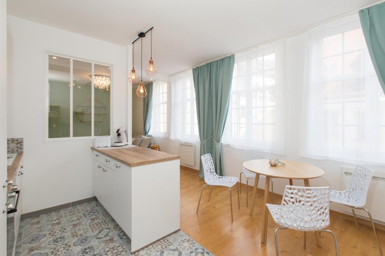 Le Griffon Apartment